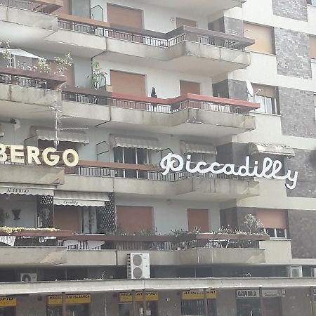 Albergo Piccadilly Medolago Luaran gambar
