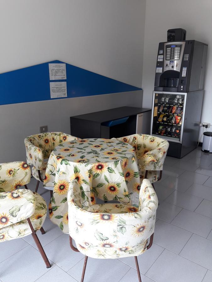 Albergo Piccadilly Medolago Luaran gambar